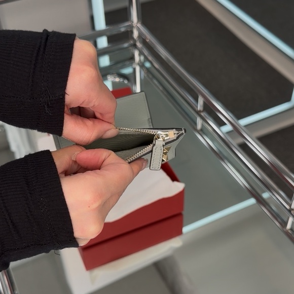 Valentino wallet - Picture 4 of 7